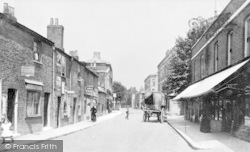 Baker Street 1905, Enfield