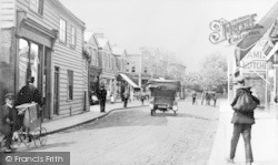 Baker Street 1907, Enfield