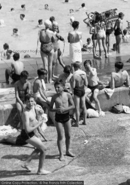 Photo of Enfield, Bathers At The Open Air Swimming Pool c.1955