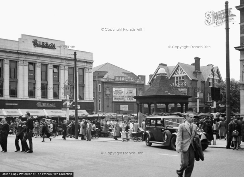 Enfield, Market Place c1950