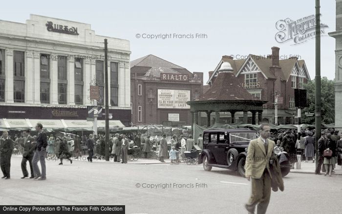 Photo of Enfield, Market Place c.1950