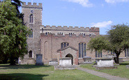 Enfield, St Andrew's Church 2005