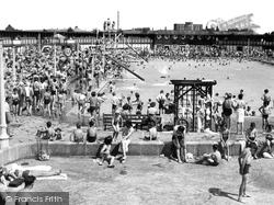 Enfield, the Open Air Swimming Pool c1955