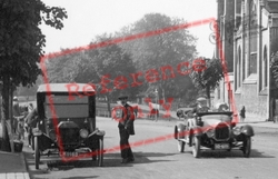 Cars, High Street 1921, Epping