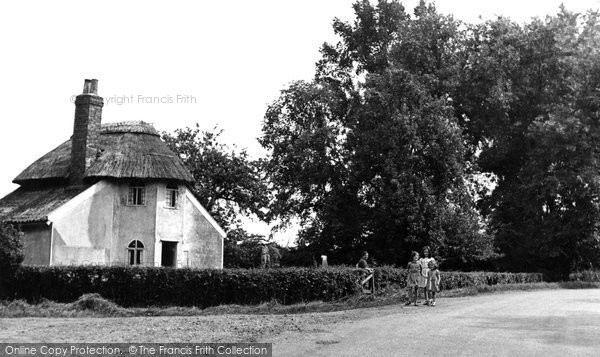 Photo of Epping, The Thatched Cottage, Bury Lane c.1955