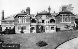 Cottage Hospital 1898, Epsom