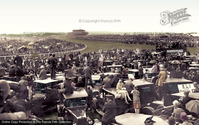 Epsom, Derby Day, View From Tattenham Corner 1928