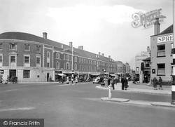 High Street 1938, Epsom