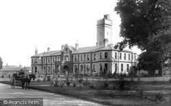 Horton Hospital Adminstration Block 1903, Epsom