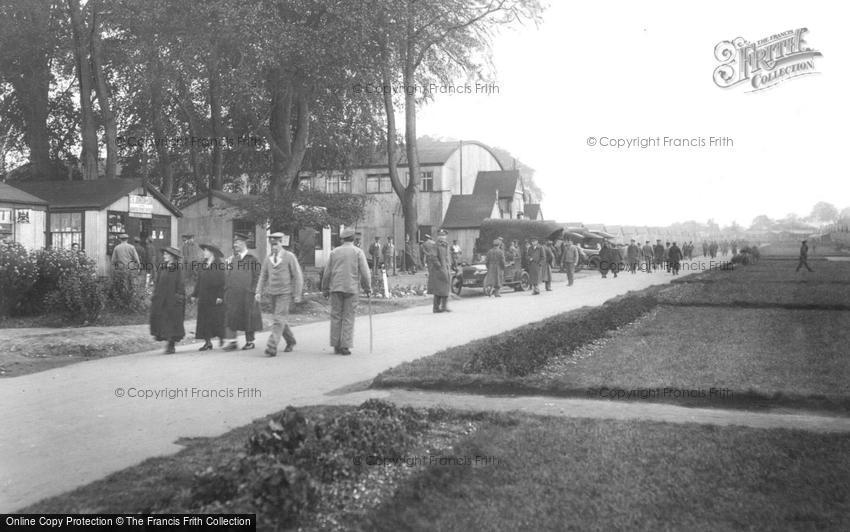 Epsom, Main Avenue Woodcote Pk 1917