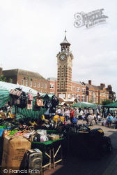 Market, High Street 2005, Epsom