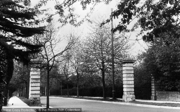 Photo of Epsom, Ruden Way From Fir Tree Road c.1955