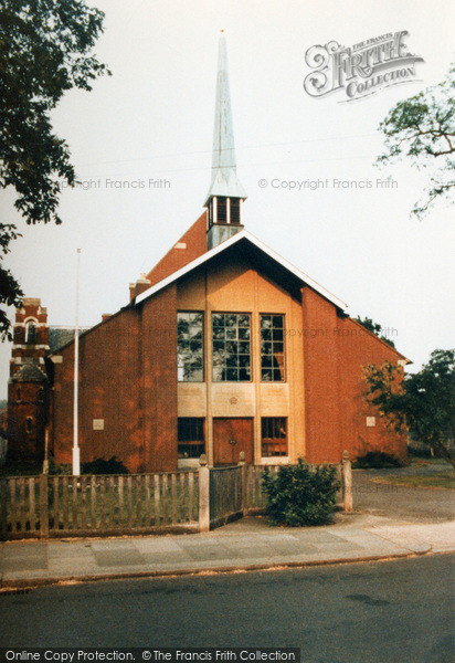 Photo of Epsom, St Barnabas 2005