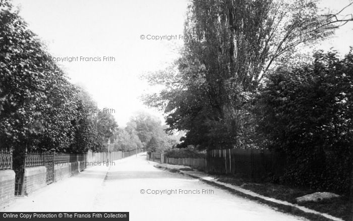 Photo of Epsom, The Parade 1897