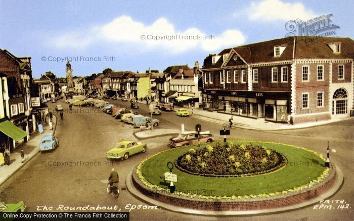 Photo of Epsom, The Roundabout c.1960