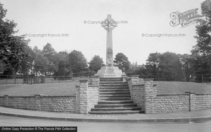 Photo of Epsom, War Memorial 1923