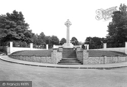 War Memorial 1924, Epsom