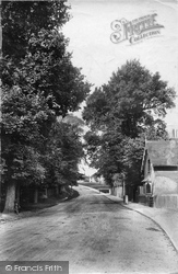 West Hill 1907, Epsom