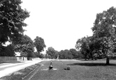Woodcote Green 1890, Epsom