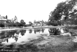 Woodcote Green 1903, Epsom