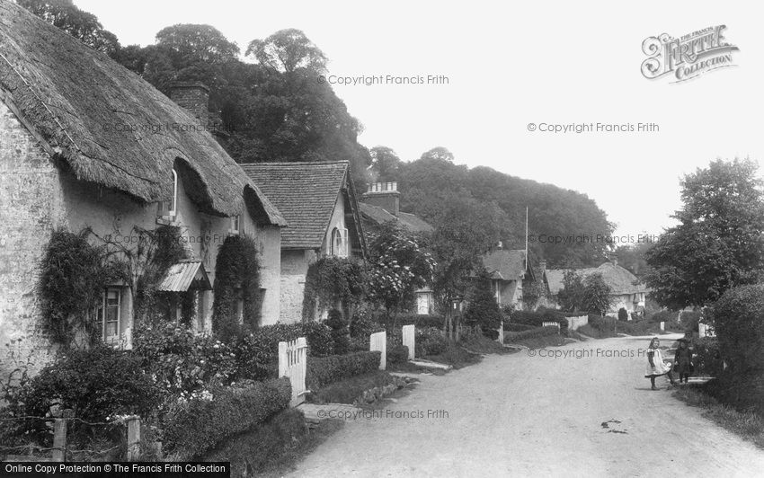 Erlestoke, the Village 1900