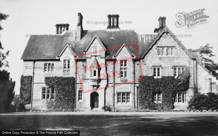 Photo of Escrick, Queen Margaret's Lodge c.1950
