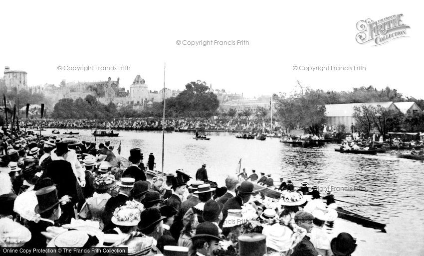 Eton, 4th June Procession of Boats 1906