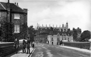 College, Barnes Pool 1909, Eton