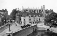 The College From Barnes Pool 1909, Eton