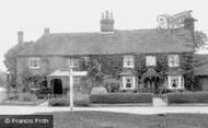 1910, Eversley Cross