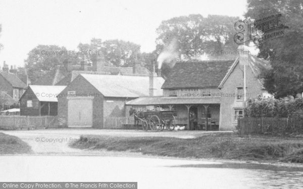 Photo of Eversley Cross, The Lamb 1910
