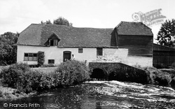New Mill c.1955, Eversley