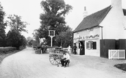 The White Hart 1906, Eversley