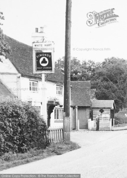 Photo of Eversley, The White Hart c.1955
