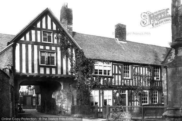 Photo of Evesham, Abbot Reginald's Gateway 1895