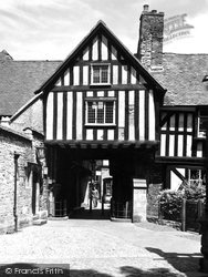 Abbot's Gateway c.1955, Evesham