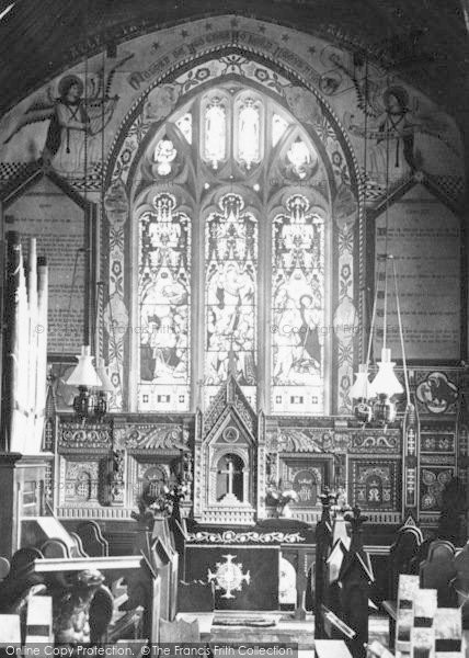 Photo of Evesham, Hampton, St Andrew's Church, Reredos And East Window 1895
