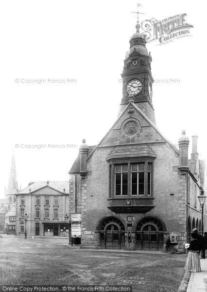 Photo of Evesham, Market Square, Town Hall 1893