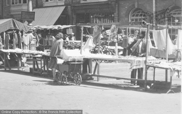 Photo of Evesham, Market Stalls c.1955