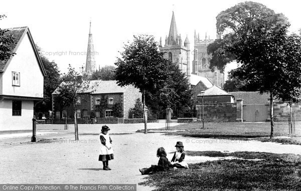 Photo of Evesham, Merstow Green 1892