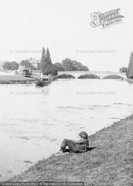 Photo of Evesham, The River Avon 1892