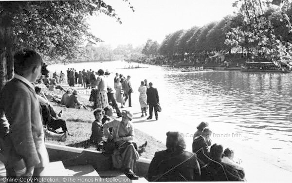 Photo of Evesham, The River Avon c.1955