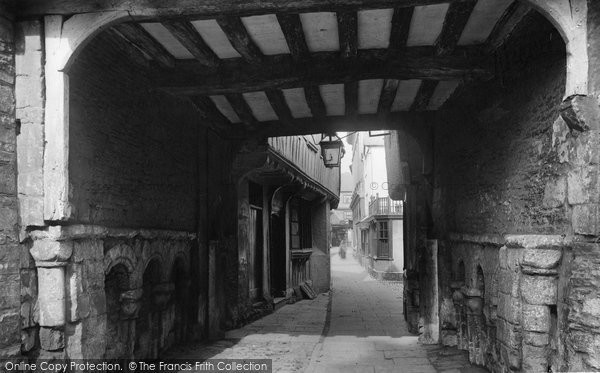 Photo of Evesham, Vicarage Court 1895