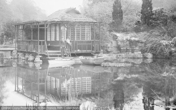 Photo of Ewell, Castle, Japanese Tea House 1925