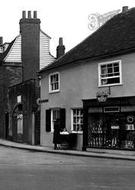 'g Loxton Grinstead' Chemist 1924, Ewell