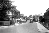 High Street 1924, Ewell