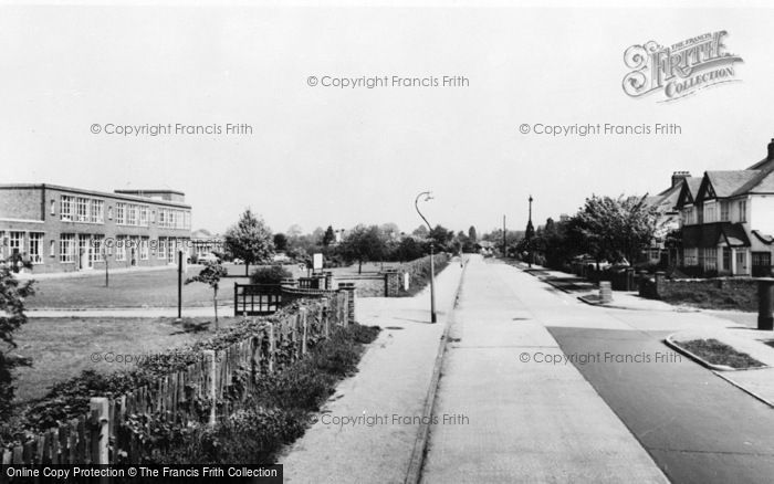 Photo of Ewell, River View Road c.1965