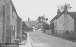 The Village c.1950, Ewelme