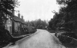 Hazelbank 1911, Ewhurst