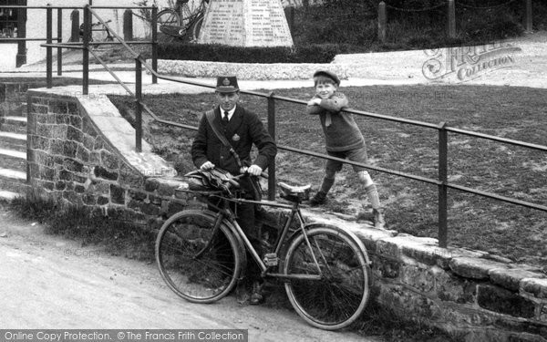 Ewhurst, Postman 1929 Photo of Ewhurst, Postman 1929